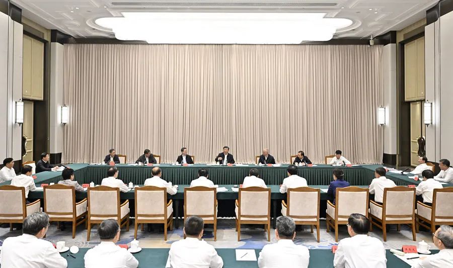 【前沿】儲能|習(xí)近平：加快發(fā)展風(fēng)電、光電等清潔能源，建設(shè)風(fēng)光火核儲一體化能源基地